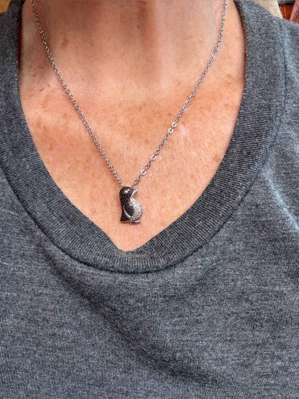 Penguin Diamond Pendant,
The SWEETEST little Penguin you’ve EVER seen
Sterling.